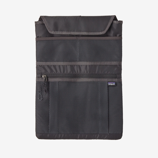 Refugio Day Pack 30L with removable padded laptop sleeve.