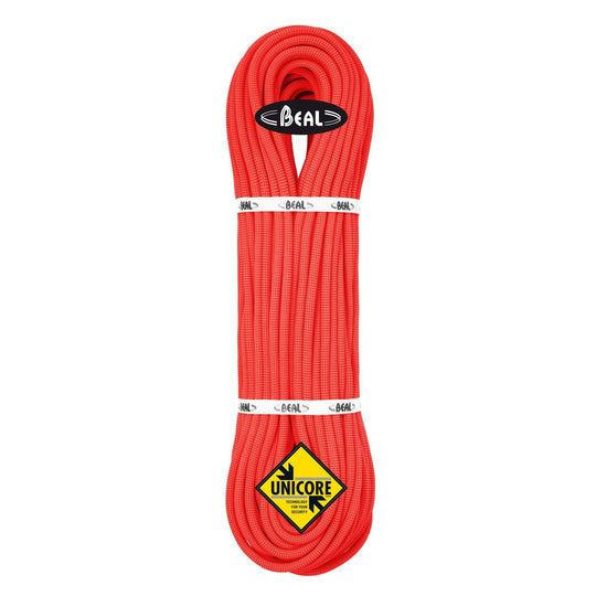 9,1 mm Joker Unicore Dry Cover climbing rope, lightweight and versatile.