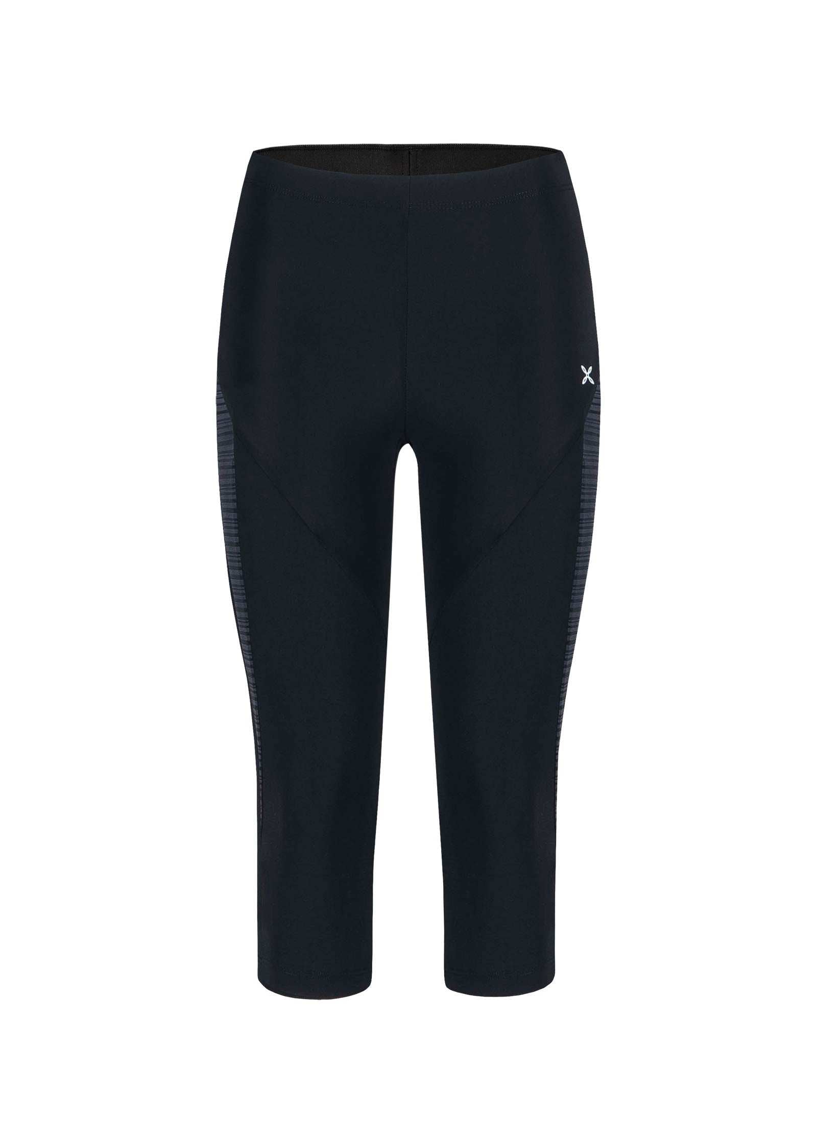 Women's 3/4 pants with UV protection for outdoor activities.