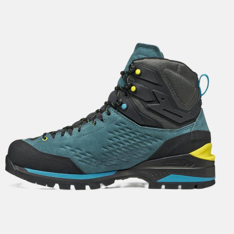 Ascent Evo GTX men's waterproof and technical trekking boots for via ferratas and light mountaineering
