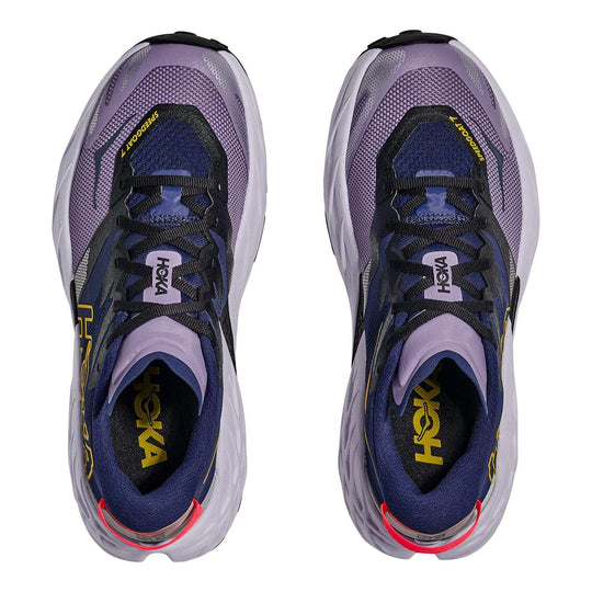 W Speedgoat 7 trail running shoe with Vibram Megagrip sole and integrated gaiter for technical terrain