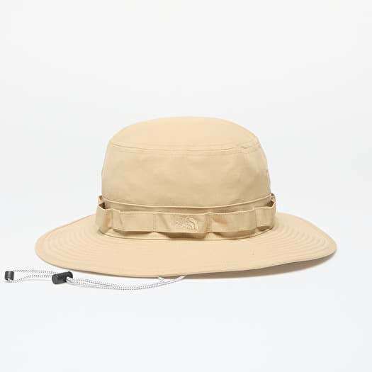 Class V Brimmer hat with adjustable recycled chin strap, breathable FlashDry fabric, daisy chain crown band, and UPF 40+ sun protection