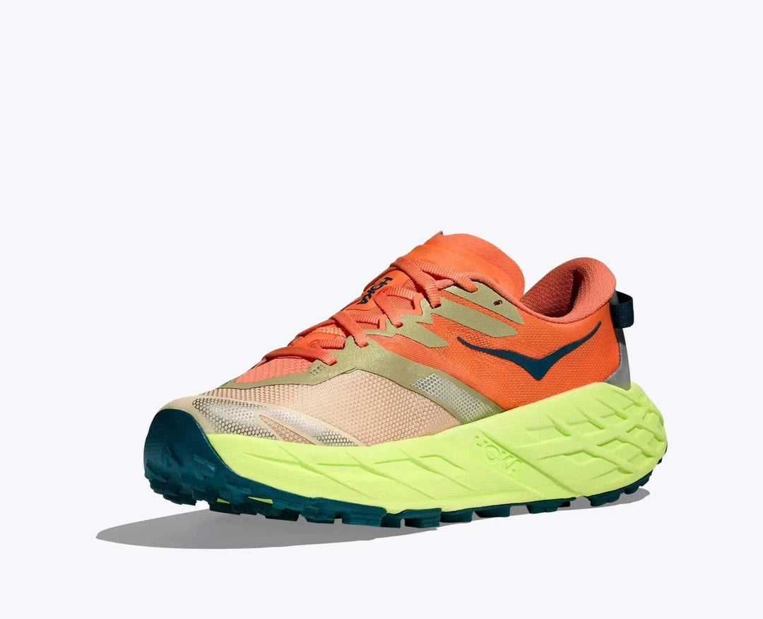 W Speedgoat 7 trail running shoe with Vibram Megagrip sole and integrated gaiter for technical terrain