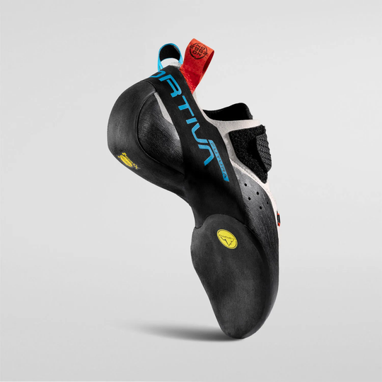 Futura Chalk climbing shoe with No-Edge technology and vibram sole.