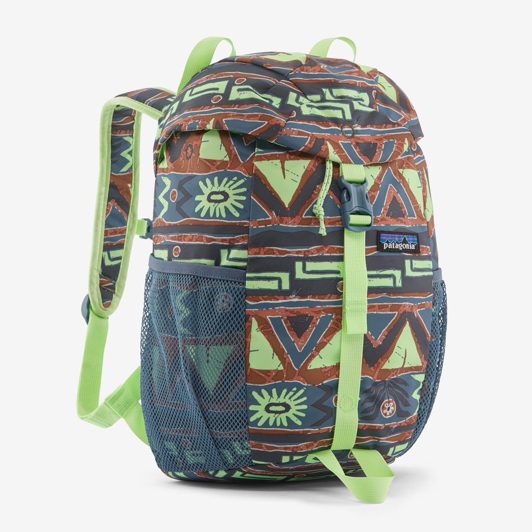 Refugito Day Pack 12L with colorful geometric pattern, child-specific fit, and side mesh pockets.