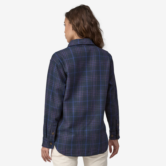 Fjord Loft Overshirt Jkt in blue plaid, 100% organic cotton, button closure, Fair Trade Certified, warm and comfortable.