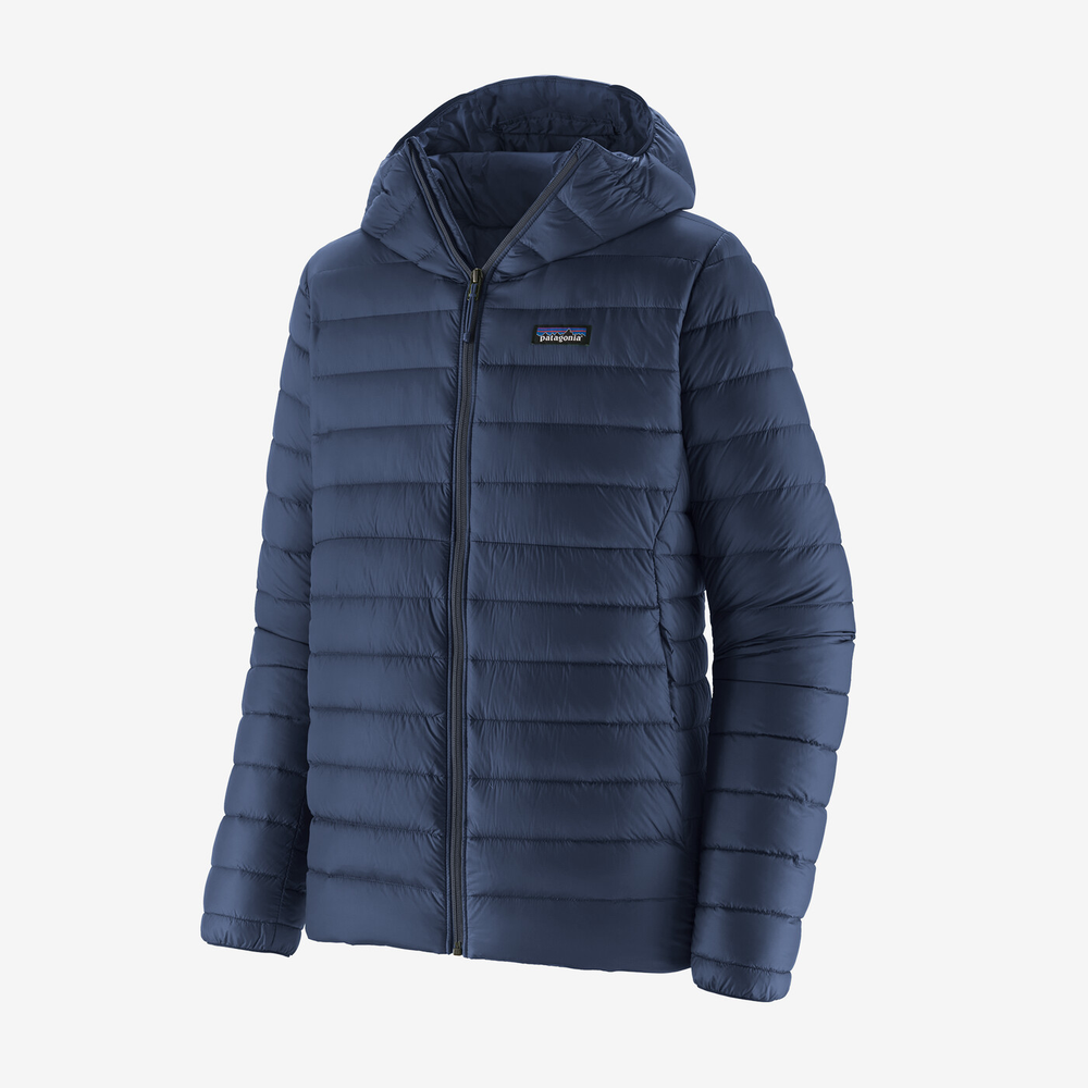 Sudadera con capucha de plumón liviana para hombre con ripstop de nailon reciclado, plumón responsable con relleno de 800, capucha ajustable y múltiples bolsillos con cremallera para brindar calidez y versatilidad.