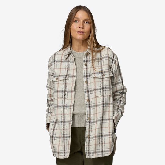 Fjord Loft Overshirt Jkt, women's plaid cotton overshirt with button closure and chest pockets.