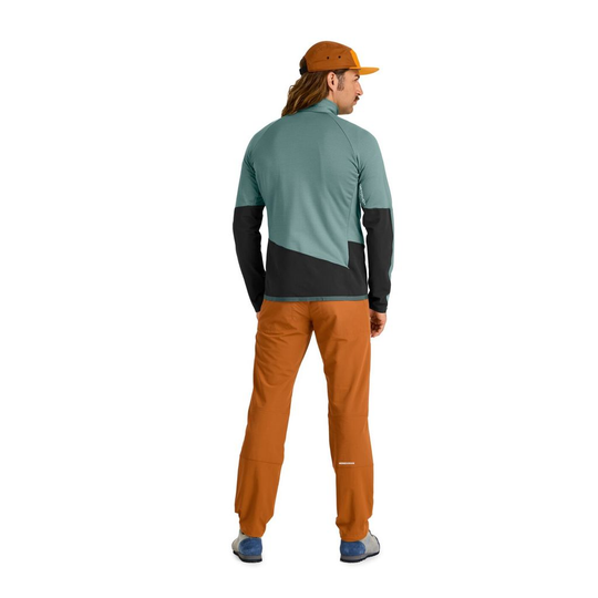 Men's Fleece Rib Jacket, breathable and durable for climbing adventures.