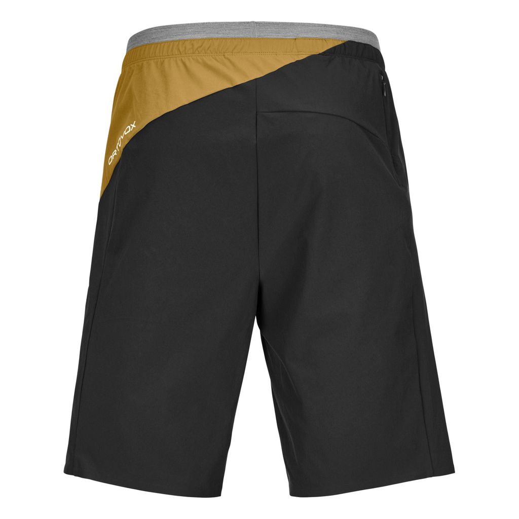 Lightweight, breathable Piz Selva Shorts with elastic waistband and pockets for alpine activities.