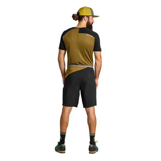 Piz Selva Shorts M for maximum movement and comfort on hot days.