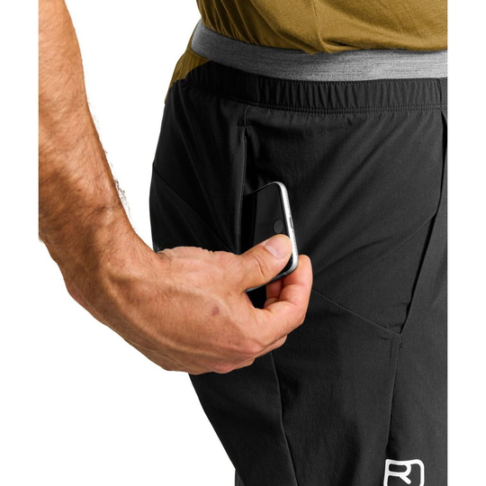 Lightweight Piz Selva Shorts with elastic waistband, featuring quick-dry and abrasion-resistant fabric.