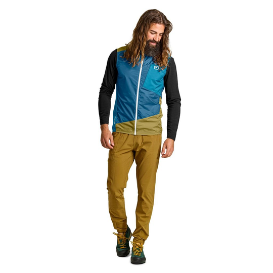 Windbreaker Vest M; ultra-light, windproof, Merino wool blend, ergonomic design.