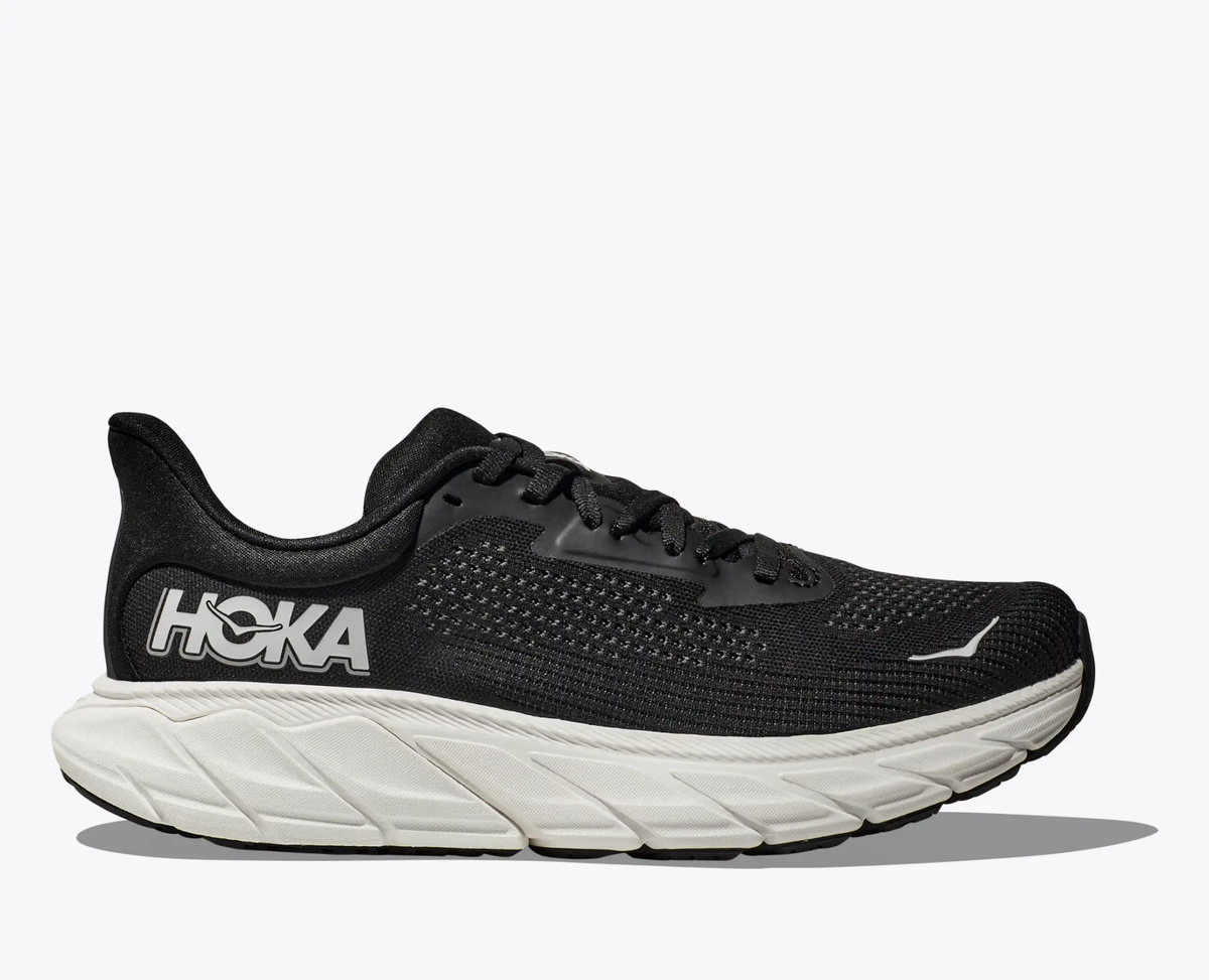 Arahi 7 women's running shoe with J-Frame support and technical fabric upper for stability on the road