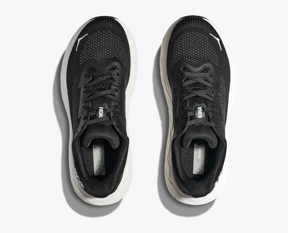 Arahi 7 women's running shoe with J-Frame™ support and technical fabric upper for improved stability