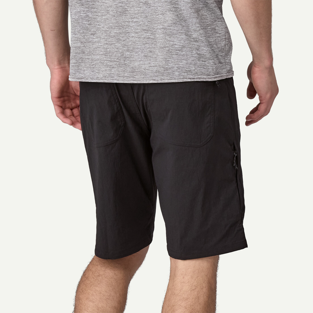 Men's Quandary Shorts, nylon recycled, hiking, black, versatile, comfortable.