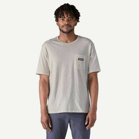 M's Daily Pocket Tee in gray with chest pocket, made from Cotton in Conversion.