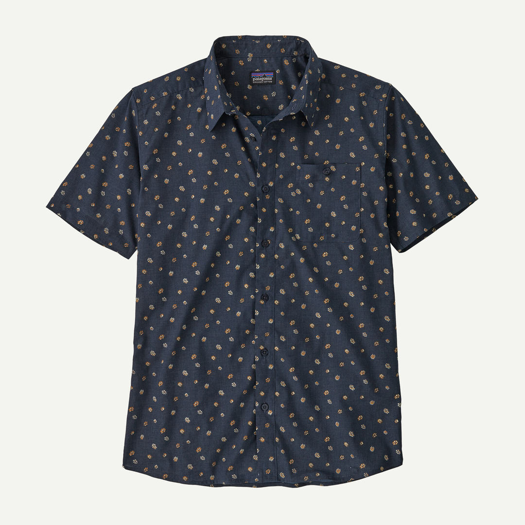M's Go To Shirt, short-sleeve, organic cotton and recycled polyester blend, buttoned front, chest pocket, Fair Trade Certified.