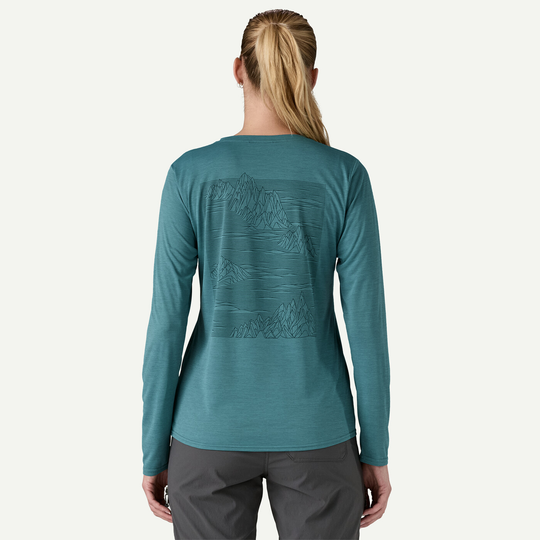Women's Cap Cool Daily Graphic Shirt, long sleeves, teal color, outdoor design, odor control, eco-friendly, versatile activewear.