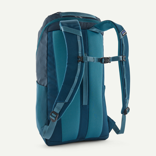 Black Hole Pack 25L, durable 25L backpack with recycled polyester and TPU, Fair Trade Certified™, features breathable back panel, laptop sleeve, water bottle pockets.