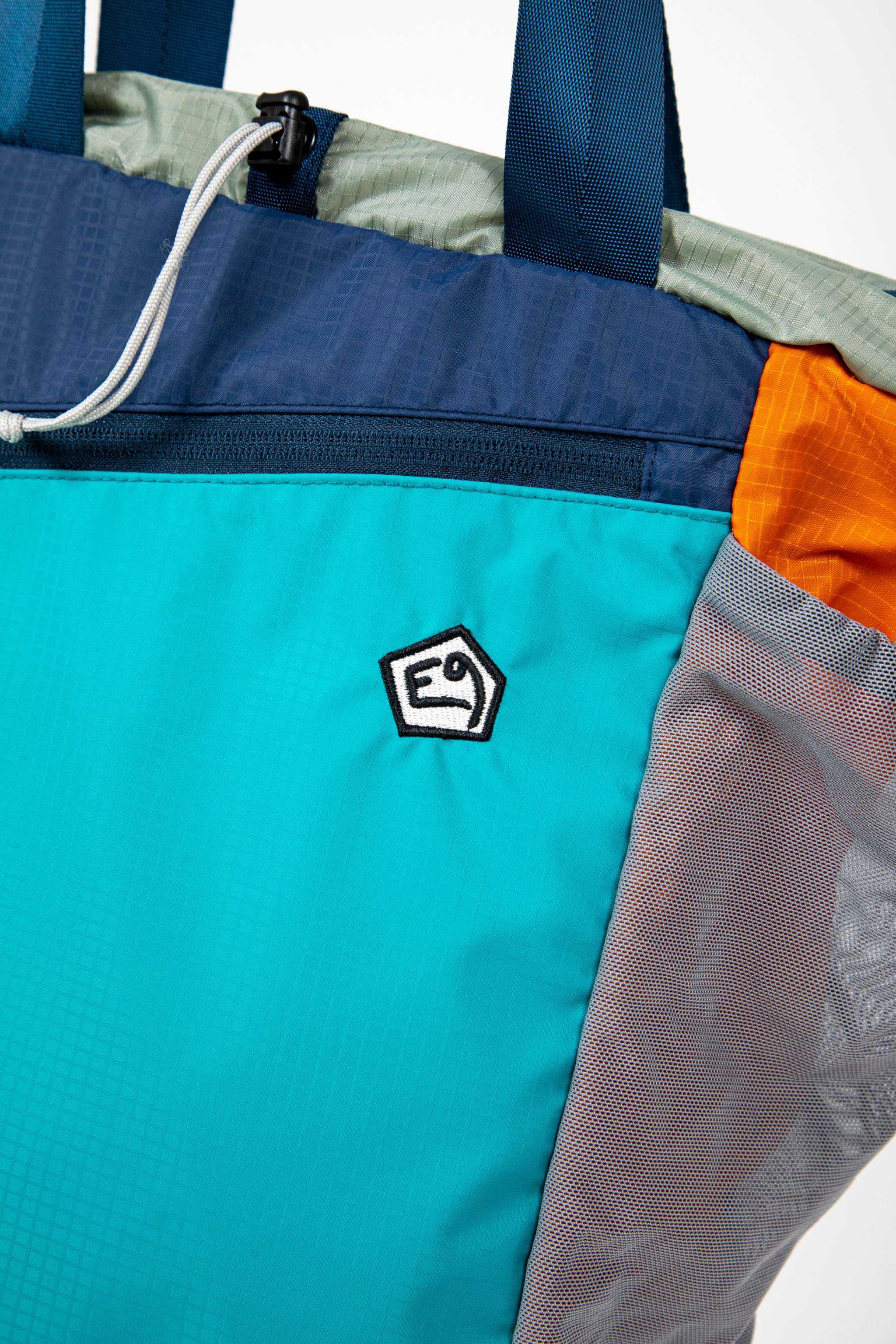 E9 Bagpack