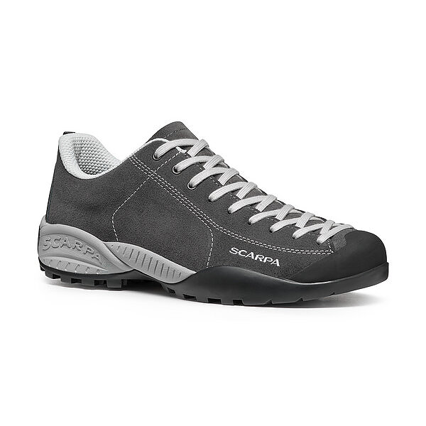 Calzatura iconica SCARPA Mojito Shark in pelle scamosciata con suola Vibram.
