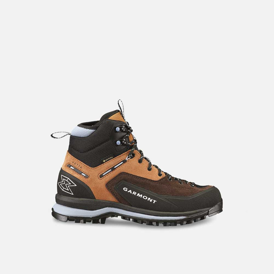 Vetta Tech Gtx Wms trekking boots, waterproof, suede upper, ideal for mixed terrain and rock.