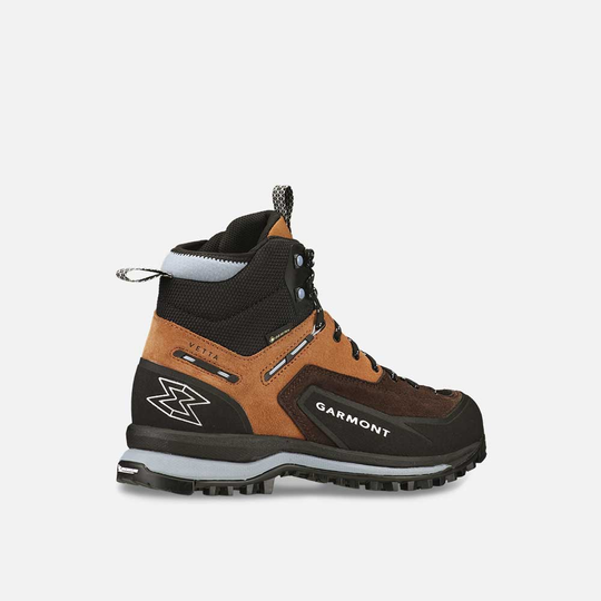 Vetta Tech Gtx Wms trekking boots in suede, ideal for mixed terrains and via ferrata.