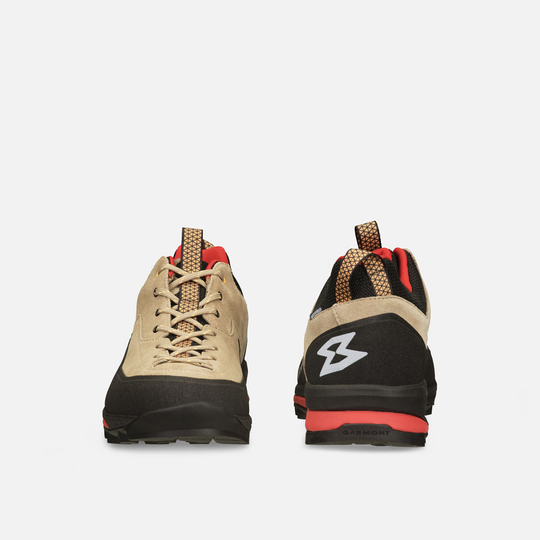 Dragontail WP waterproof hiking shoes with suede leather upper.
