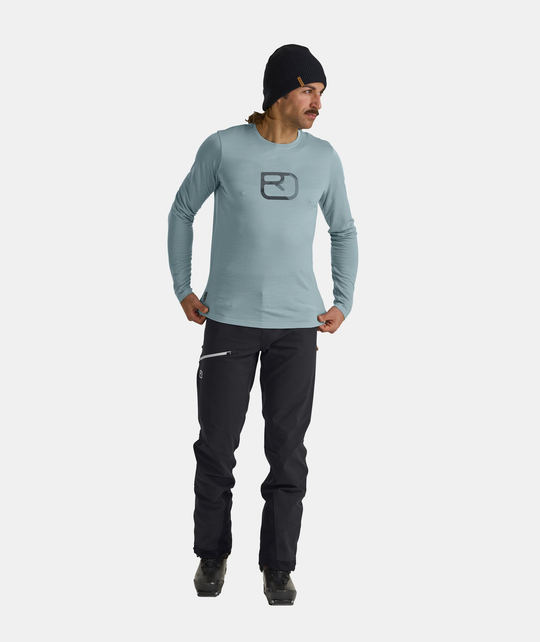 Cool Mtn Silhouette Long Sleeve Shirt in Light Blue
