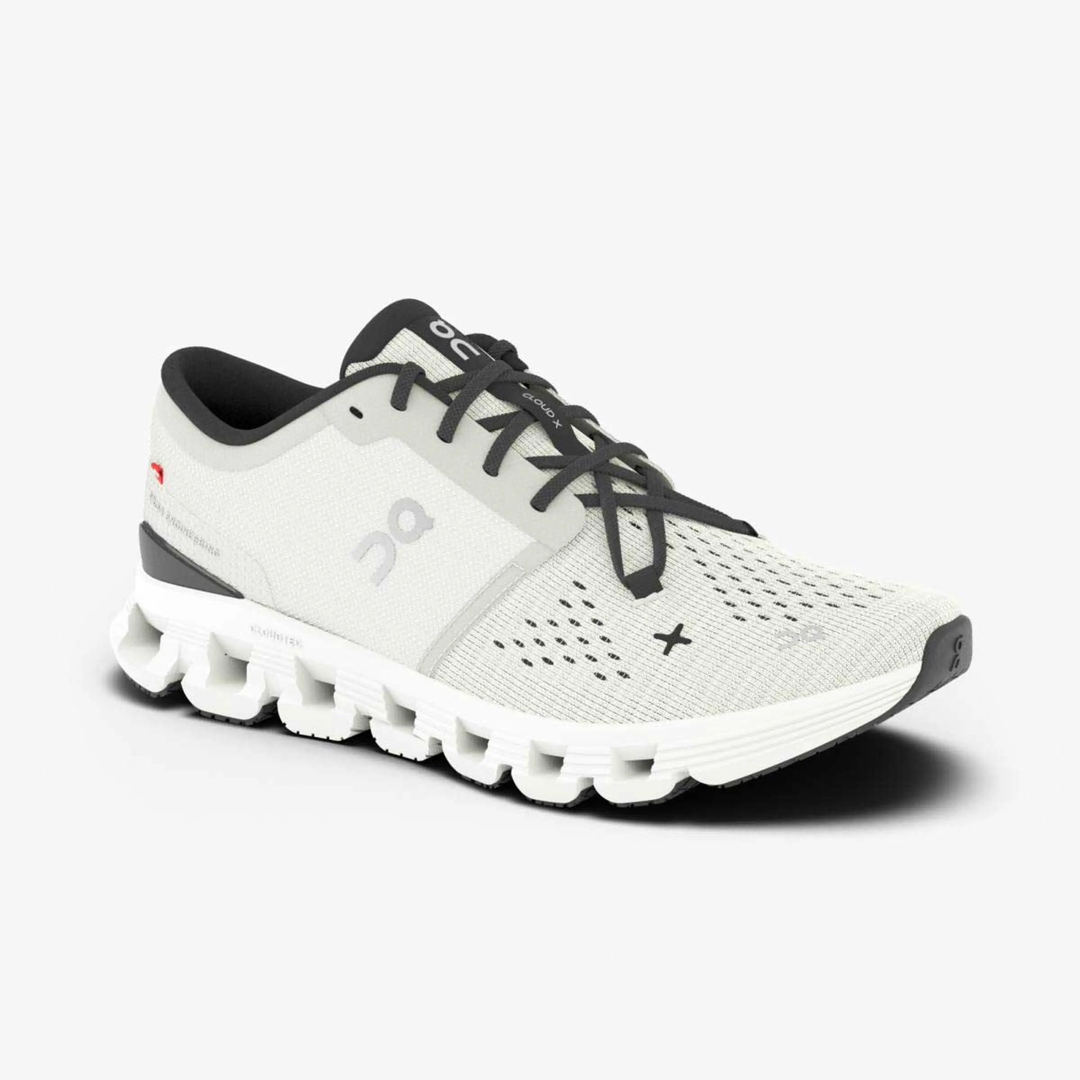 Ultra-flexible Cloud X 4 M training shoe with breathable mesh and star lacing, ideal for workouts.
