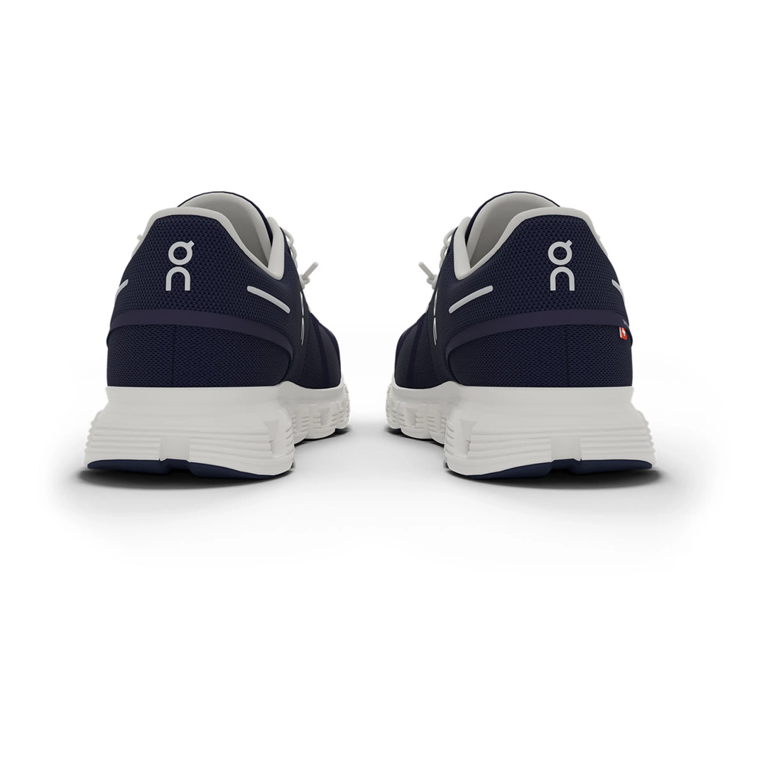Cloud 6 M sneaker rear view showcasing padded heel and white sole with logo.