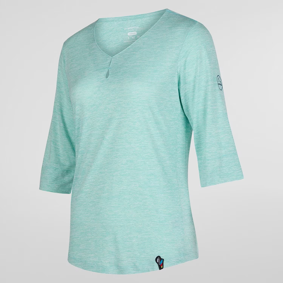 Wildflower T-Shirt for women with drop neck detail and slightly wider sleeves, made from recycled polyester, Tencel, and linen blend.
