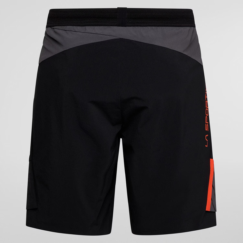 Lightweight and durable Comp Short M for climbing and training, featuring elastic waist and recycled materials.