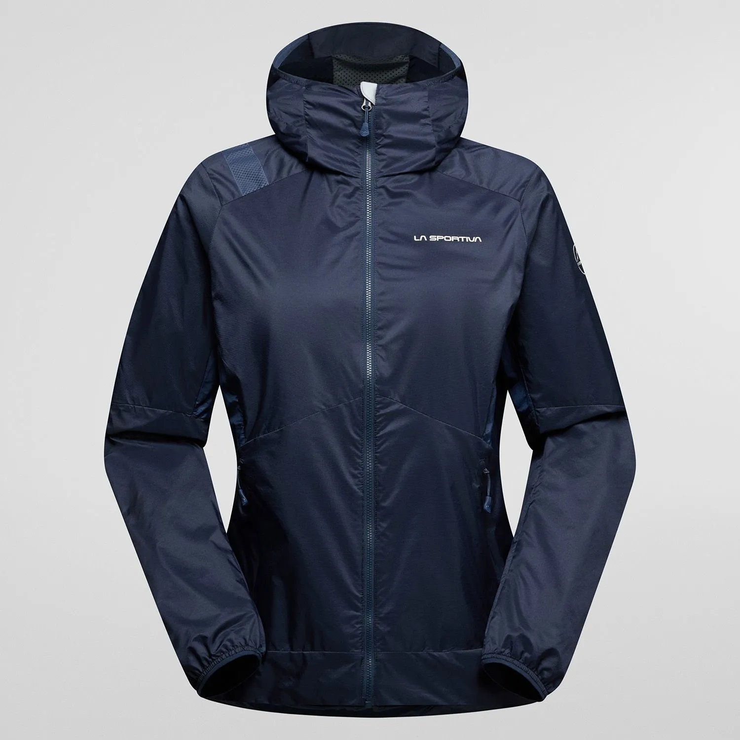 Across Lite Jkt W, lightweight women's insulated jacket for mountain hiking, with windproof fabric and ergonomic hood.