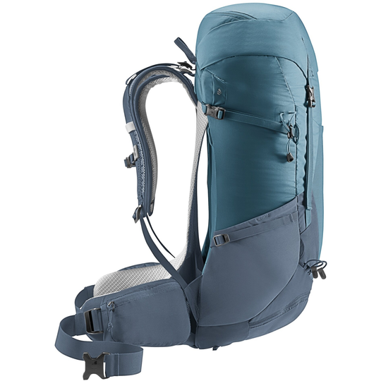 Futura 32 hiking backpack designed for women's multi-day comfort with ergonomic Aircomfort Sensic Pro system and adjustable features.
