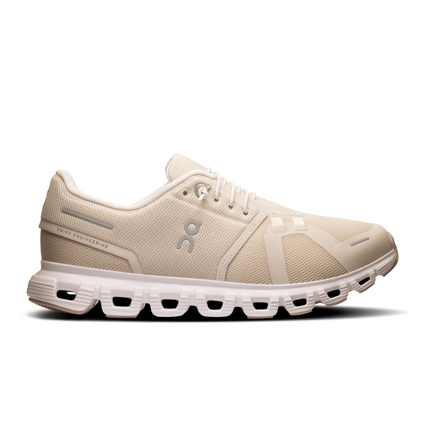 Cloud 6 W sneaker in beige with Zero-Gravity CloudTec® cushioning and quick lacing system.