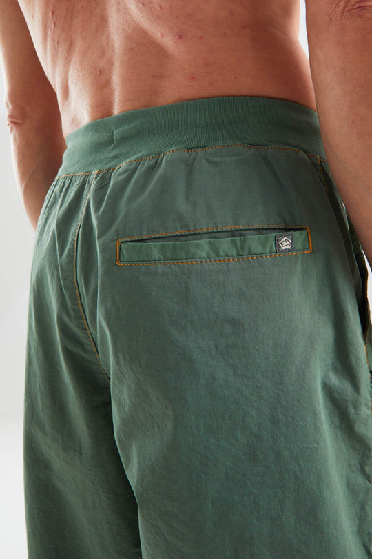 Short arrampicata Figaro tecnico-casual con cintura regolabile e tasche funzionali, made in Italy