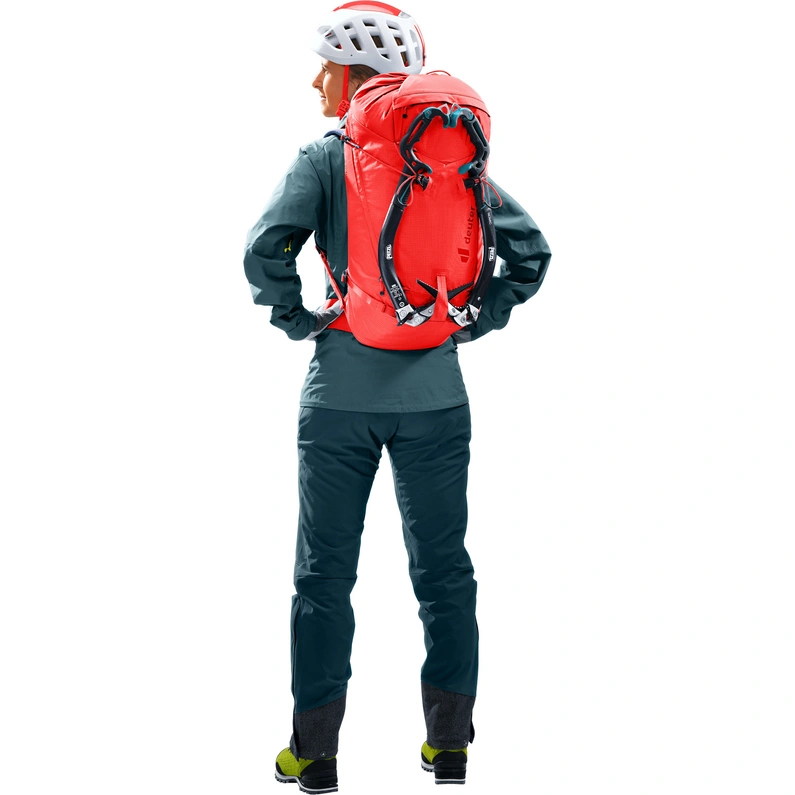 Deuter Guide Lite 28 SL zaino leggero e funzionale per escursioniste con sistema dorsale a contatto e materiali idrorepellenti