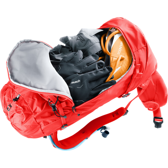 Zaino Deuter Guide 34+6 resistente e versatile per escursioni alpine con sistema contact back e supporti per attrezzature.