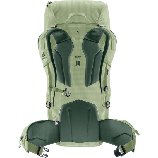 Zaino Deuter Guide 34+6 per escursioni alpine con sistema contact back, cintura staccabile e compatibile con sistemi di idratazione