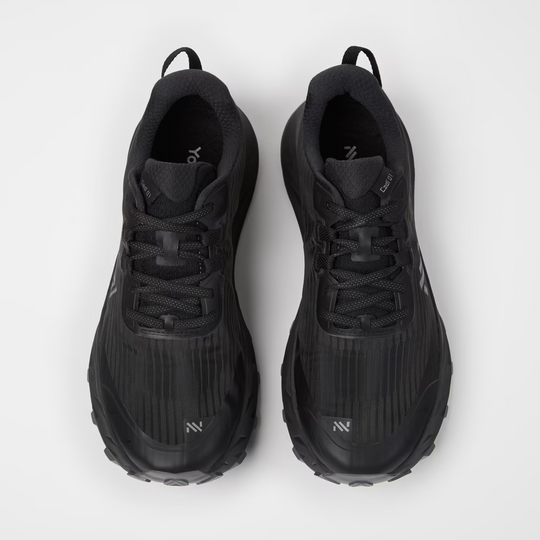 Cadí M trail running shoe with engineered mesh, soft cushioning, and Vibram Megagrip outsole for smooth to rolling terrains