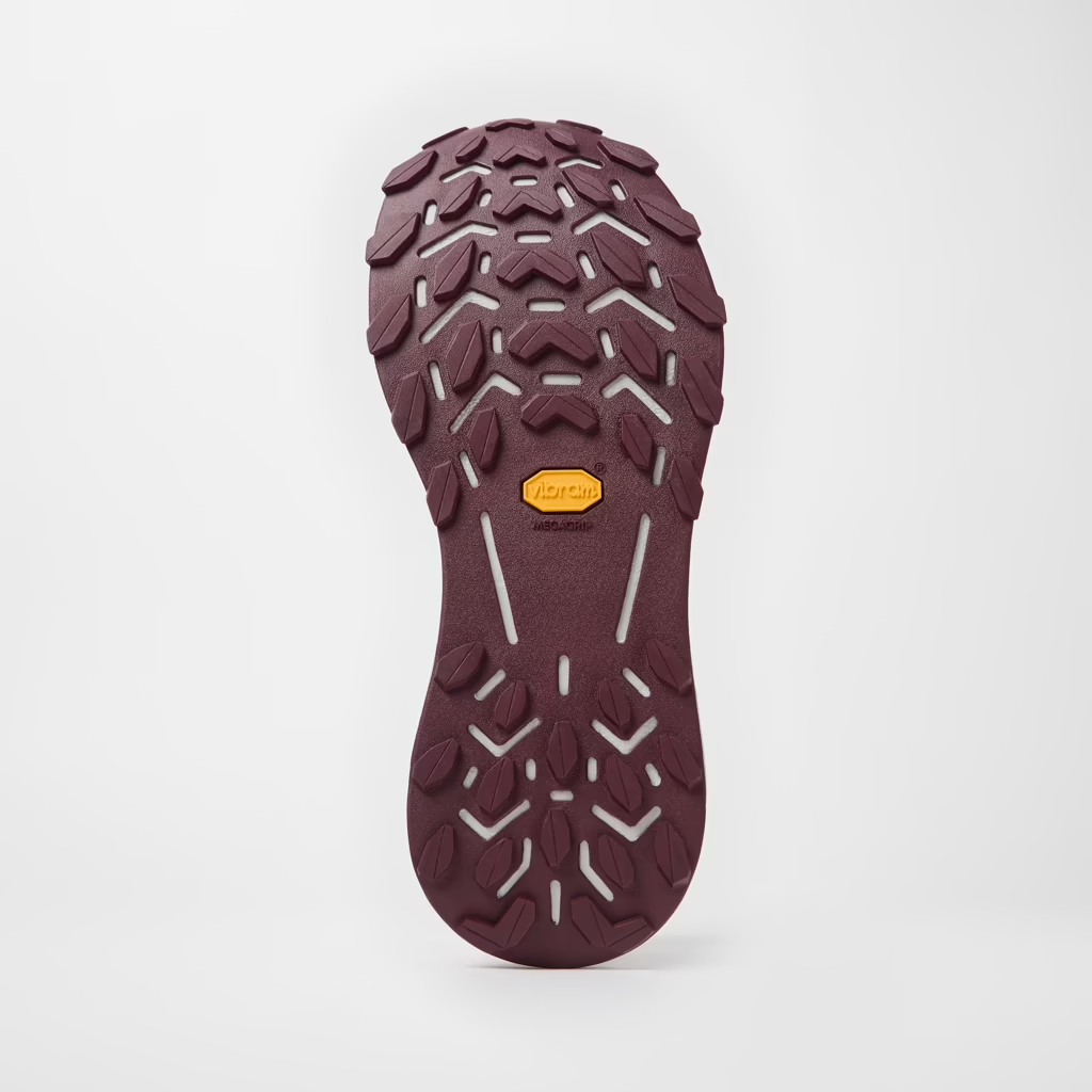 Cadí M trail running shoe with engineered mesh, Vibram Megagrip sole, and soft cushioning for smooth and rolling terrains