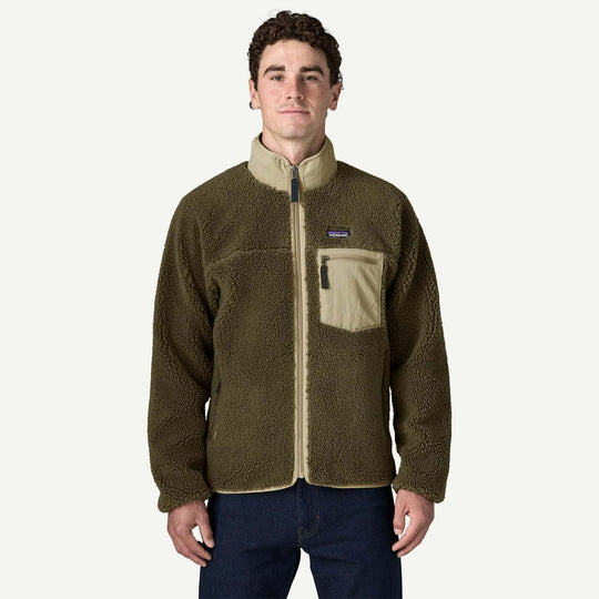 Patagonia Classic Retro-X Basin Green - indossato davanti
