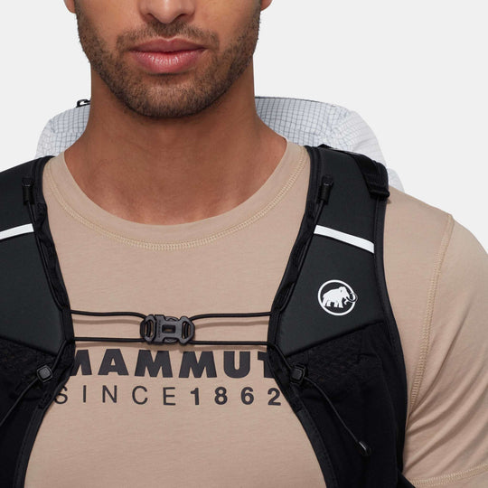 Mammut Trion 38 White/Black - spallacci e cinghia pettorale