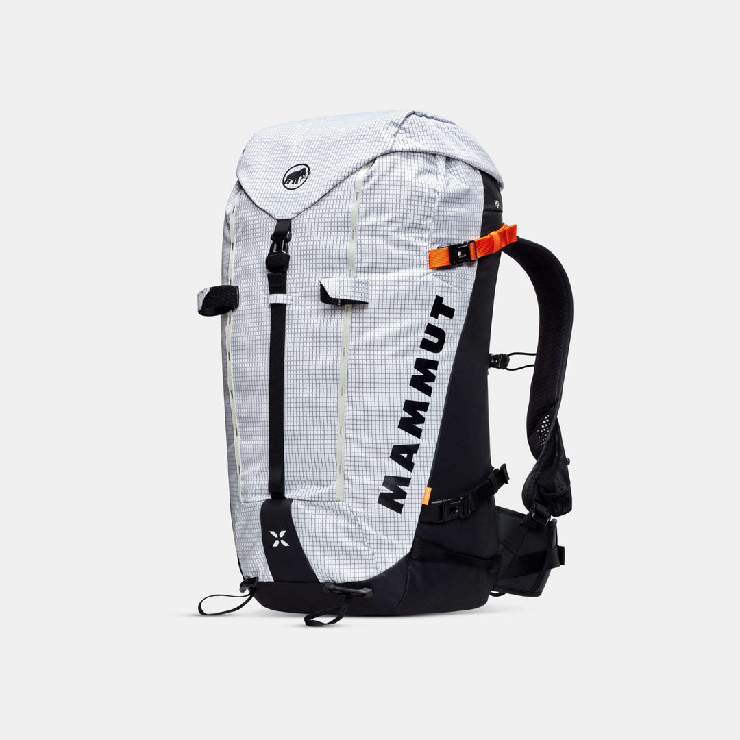 Mammut Trion 38 White/Black - vista principale a tre quarti