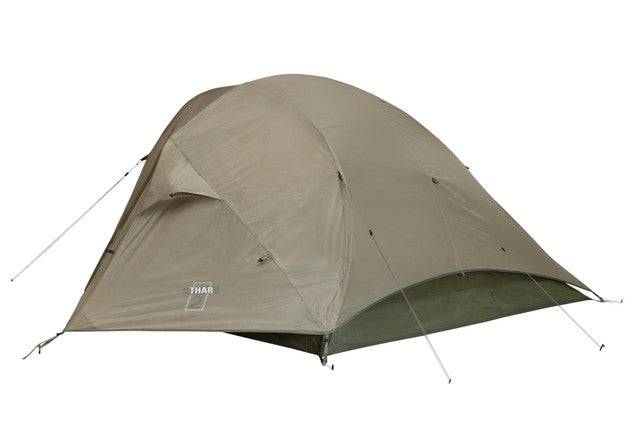 Tenda Thar 2 montata in ambiente naturale pronta per campeggio