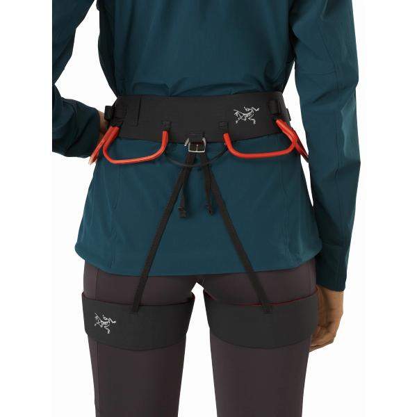 Women's C-Quence Harness with Warp Strength Technology, ergonomic design for climbing comfort and mobility.