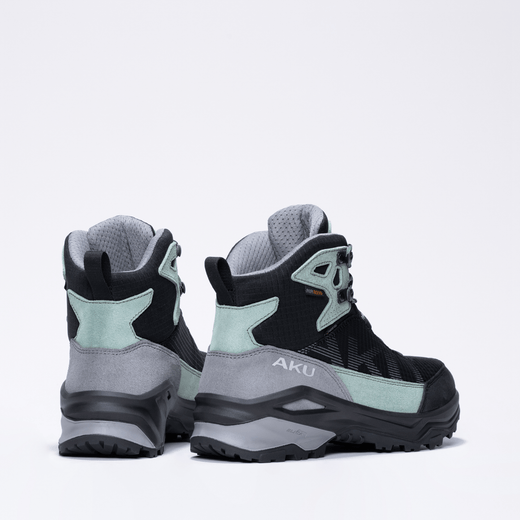Lightweight Adapta Light Gtx W's hiking shoes with breathable upper and seamless design for summer trails