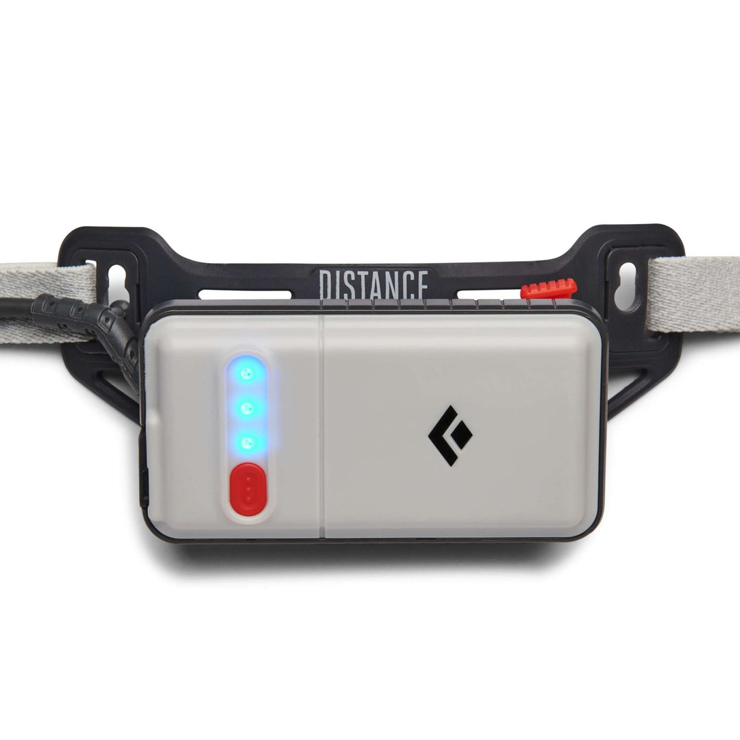 Lampada frontale Distance 1500 con 1500 lumen e batteria intercambiabile per uscite notturne di resistenza